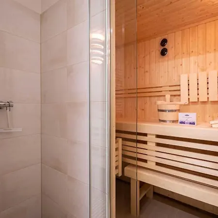 Quartier Frohsinn App 07 아파트 제바트헤링스도르프